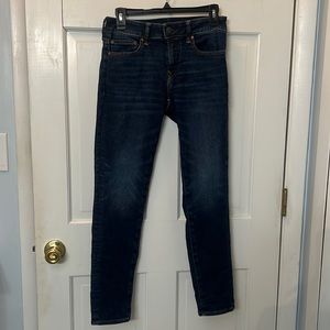 Men’s American Eagle Airflex 360 Skinny jeans 28x30 dark denim worn once.‎